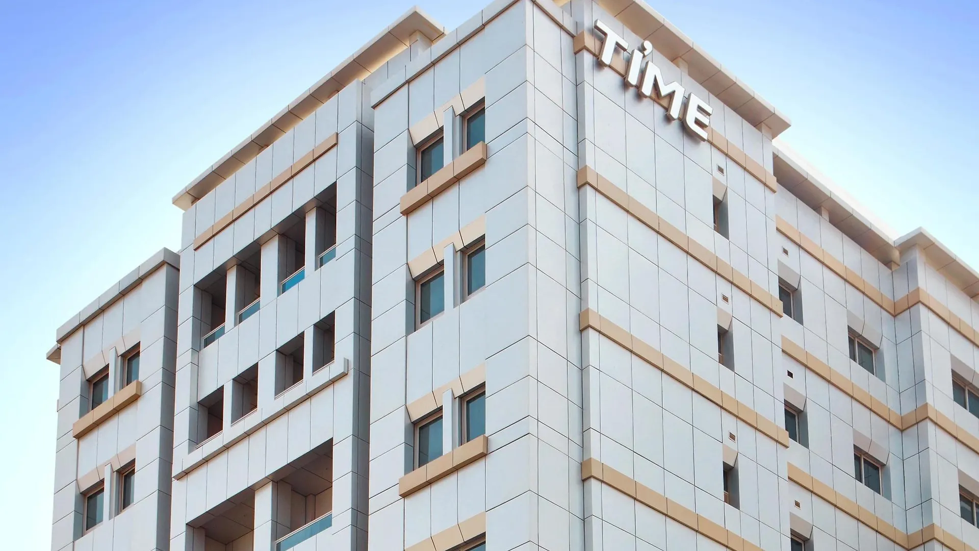 Time Topaz Hotel Apartment Dubai