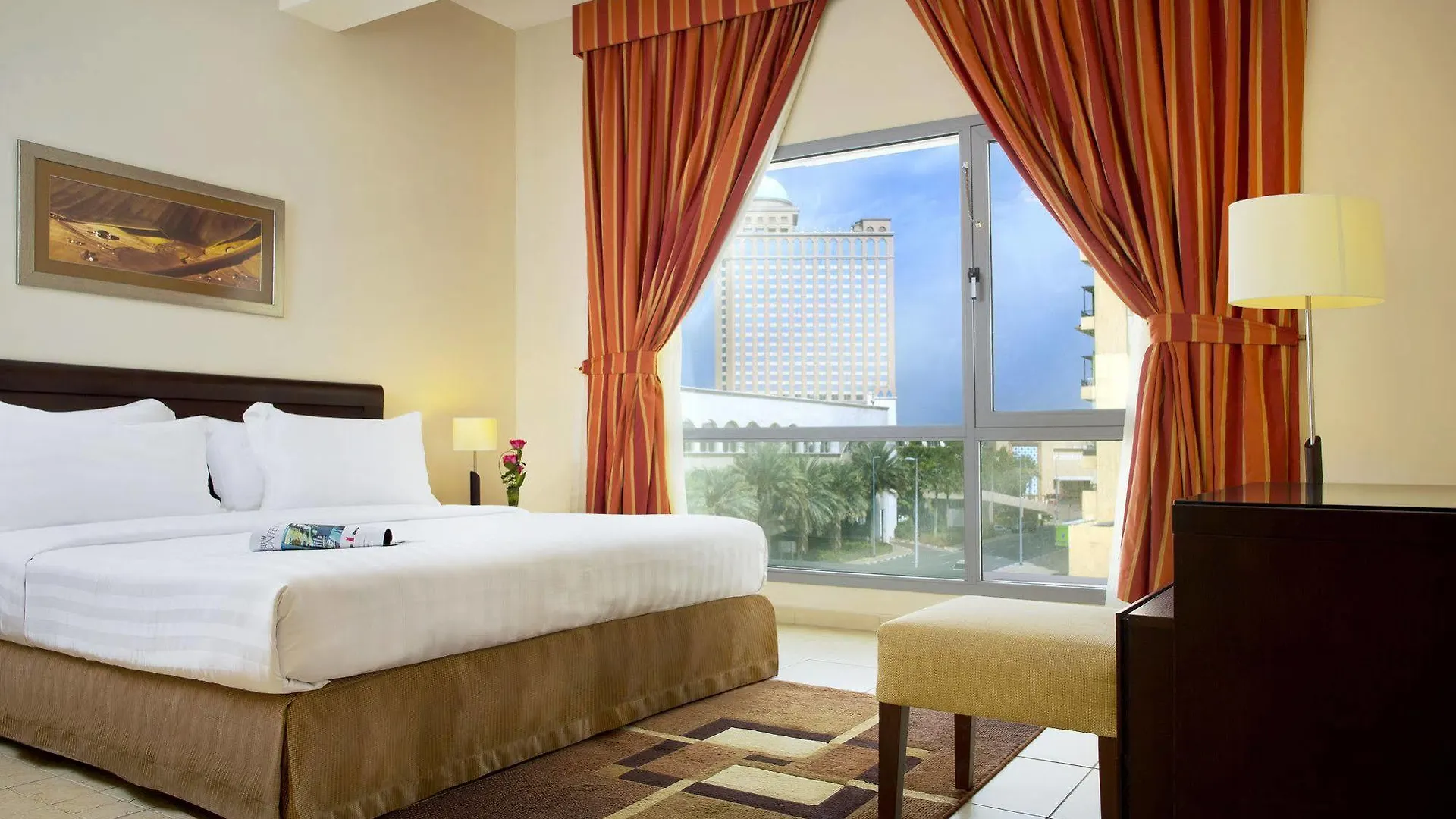 Time Topaz Hotel Apartment Dubai Aparthotel